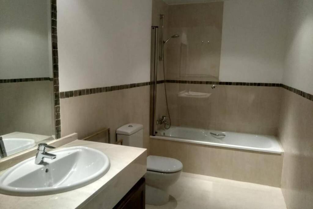 Villa Exclusiva Con Piscina Privada, La Tina Golf 阿尔科斯-德拉弗龙特拉 外观 照片