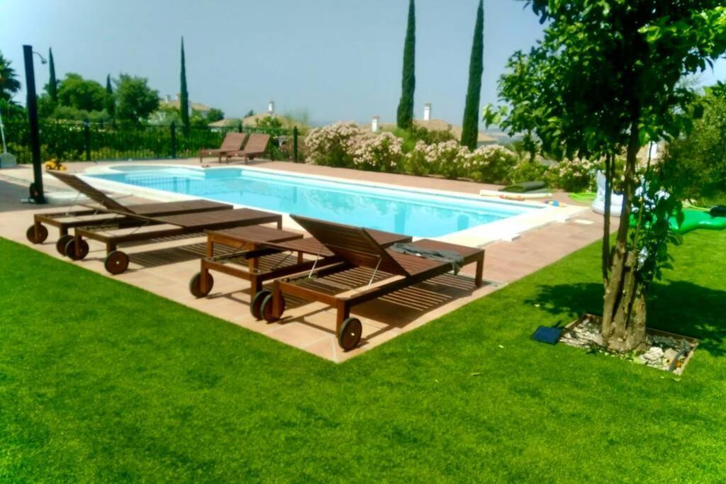Villa Exclusiva Con Piscina Privada, La Tina Golf 阿尔科斯-德拉弗龙特拉 外观 照片