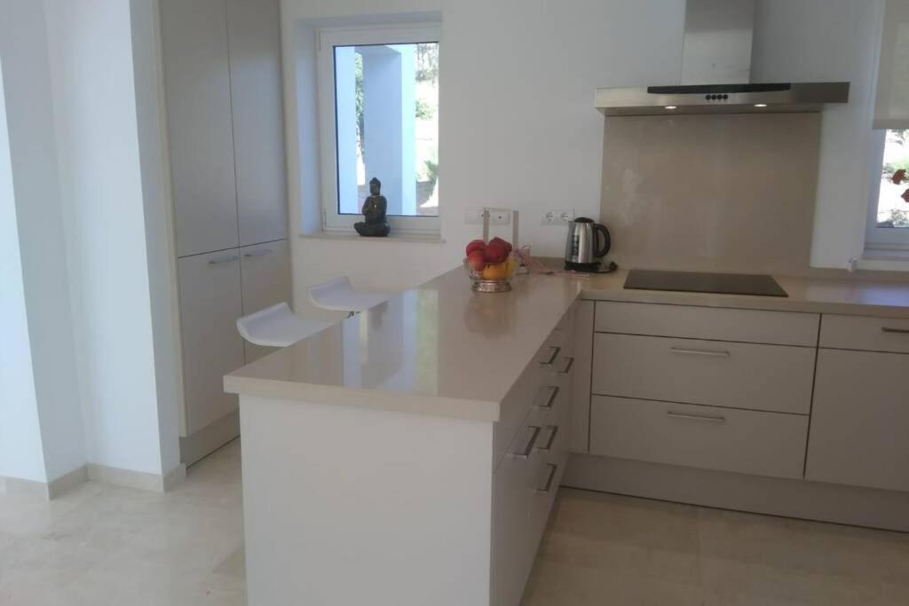 Villa Exclusiva Con Piscina Privada, La Tina Golf 阿尔科斯-德拉弗龙特拉 外观 照片
